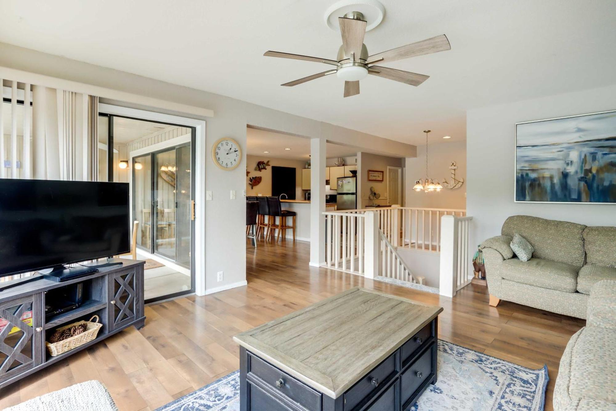 Lakefront Osage Beach Condo With Community Pool Екстер'єр фото